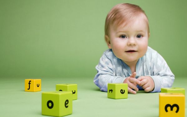 华宁代生孩子让生命的奇迹更亲近我们,试管婴儿助力代生孩子